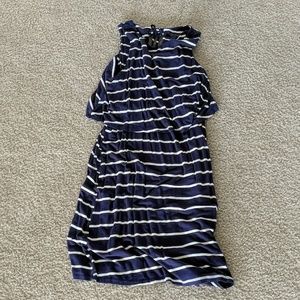 Nursing friendly maternity dress